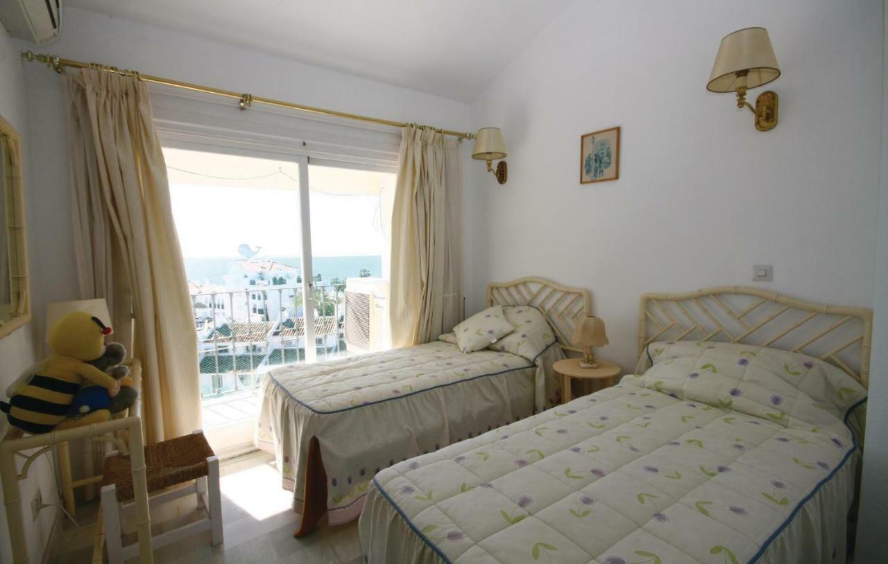 Cozy Apartment In Calahonda With Wifi La Cala De Mijas Luaran gambar